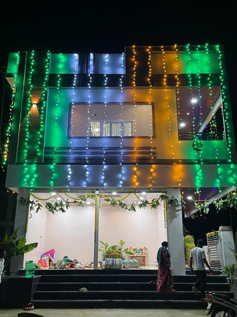 Mamatha Guest Inn Hampi Bagian luar foto
